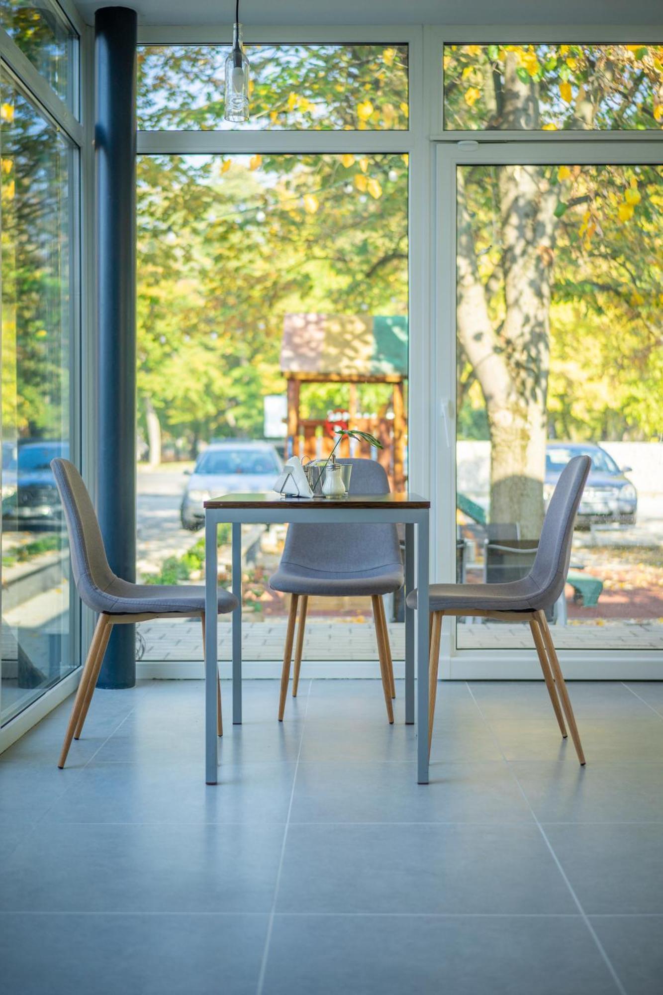 A16 Design Panzio Hotell Harkány Eksteriør bilde